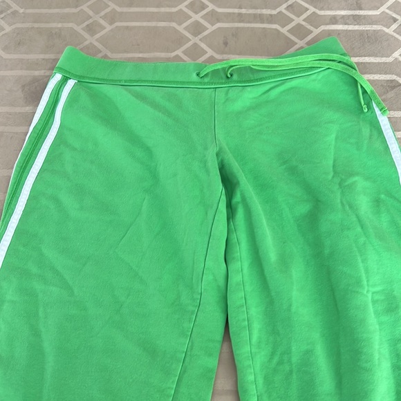 Express tracksuit - Picture 11 of 14